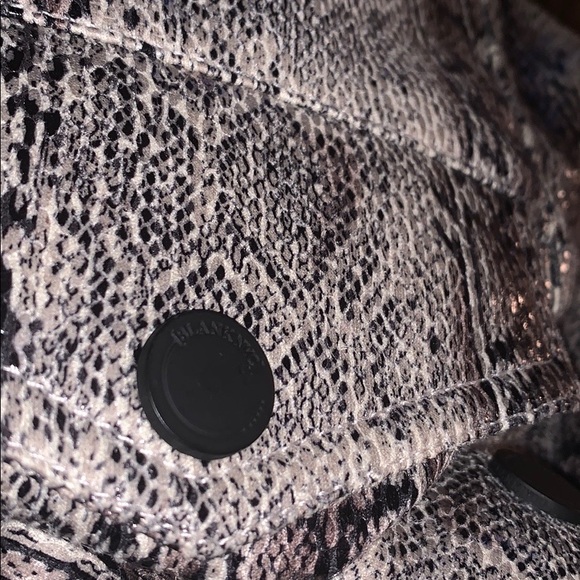 NWT Blank NYC Ari Snake-Printed Faux Leather L - Picture 5 of 6